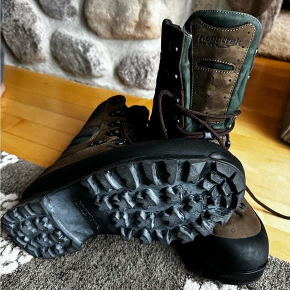 Men’s Kennetrek Mountain Extreme 400 insulated boot, size 8 medium width - Picture 3 of 4